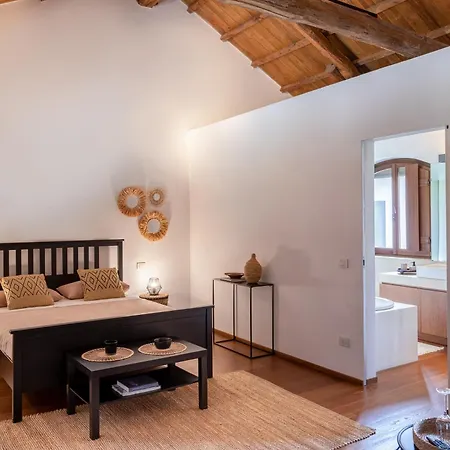 Bed and breakfast Petite Les Arcs Agrate Conturbia
